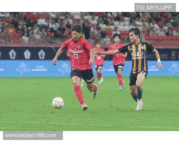 神户胜利与大阪樱花的激烈对决展现日本足球的魅力与激情 神户胜利与大阪樱花的激烈对决展现日本足球的魅力与激情